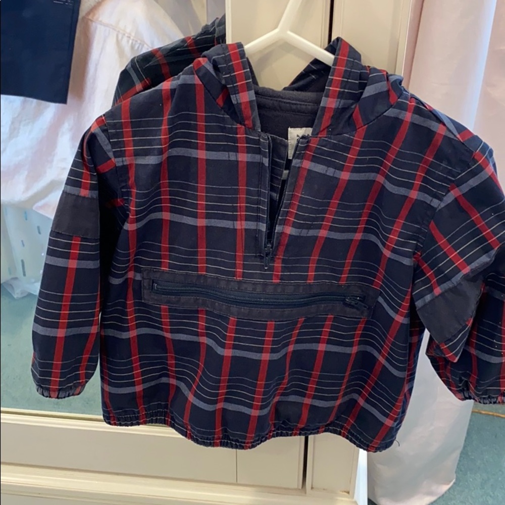 BABY GAP. Pullover Windbreaker.